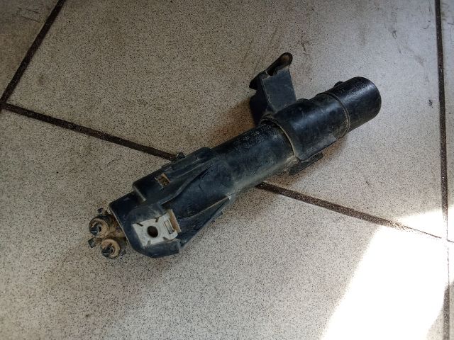 bontott VW SCIROCCO Fényszórómosó Fúvóka (Pozíciófüggetlen)