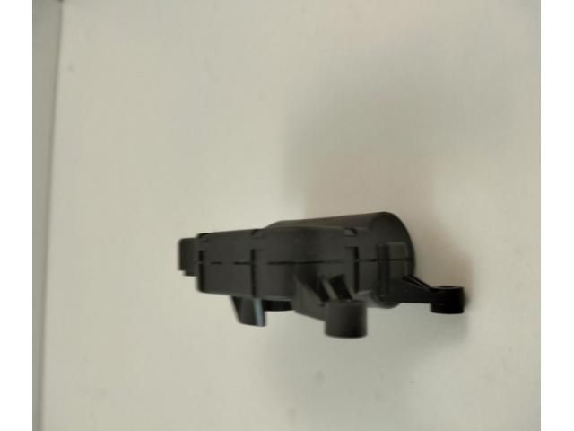 bontott VW SCIROCCO Fűtés Állító Motor