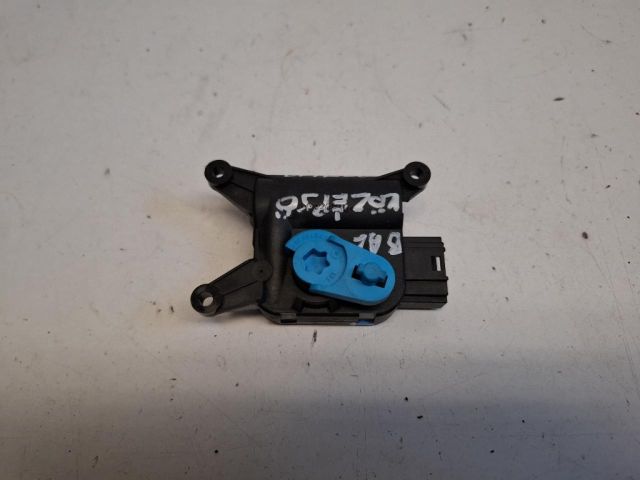 bontott VW SCIROCCO Fűtés Állító Motor