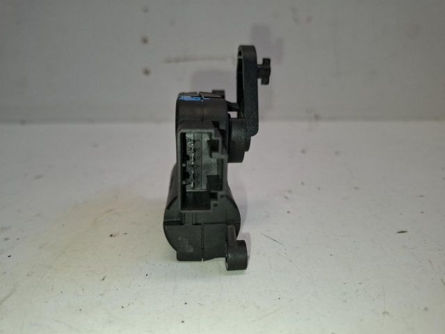 bontott VW SCIROCCO Fűtés Állító Motor