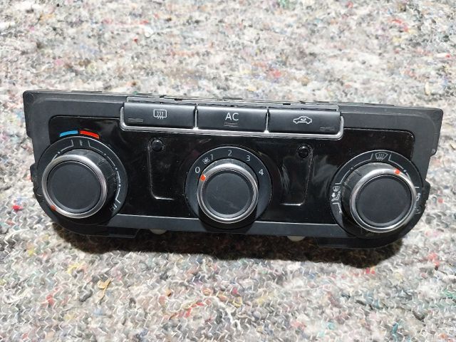 bontott VW SCIROCCO Fűtéskapcsoló (manuális klímás)