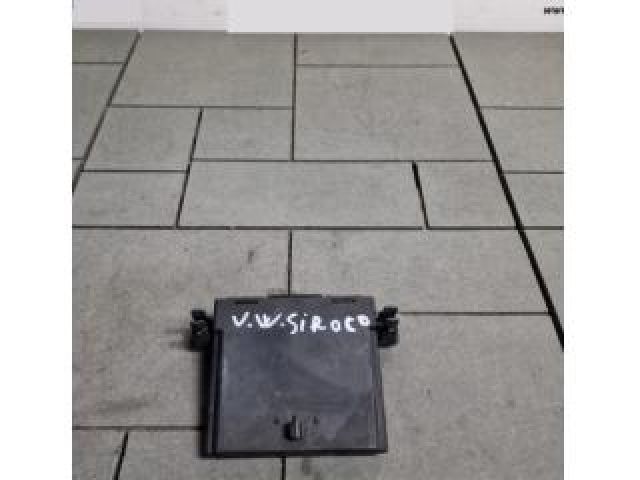 bontott VW SCIROCCO Gateway Elektronika