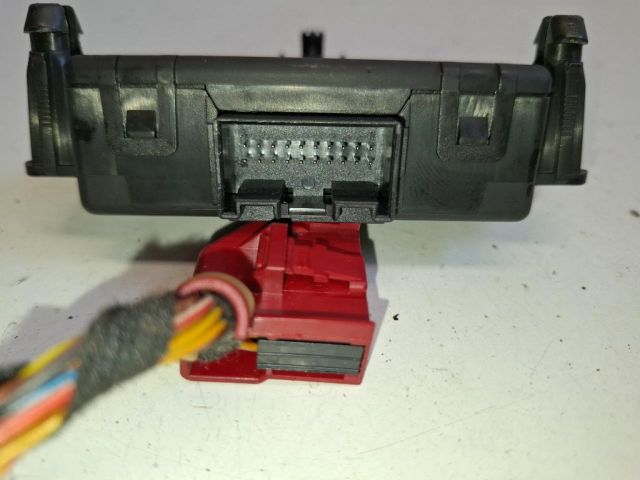 bontott VW SCIROCCO Gateway Elektronika