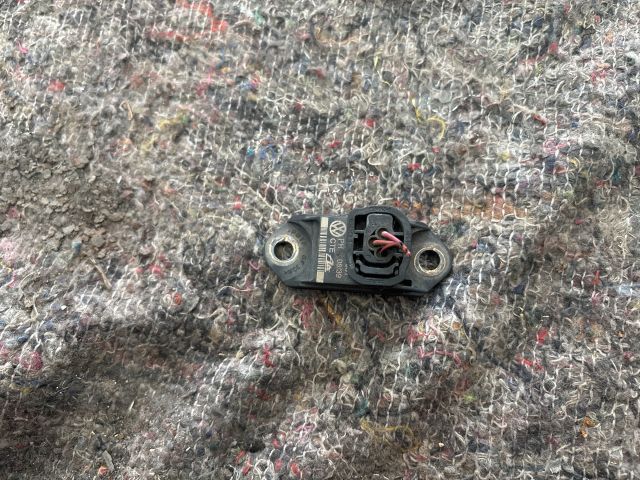 bontott VW SCIROCCO Gyorsulás Jeladó