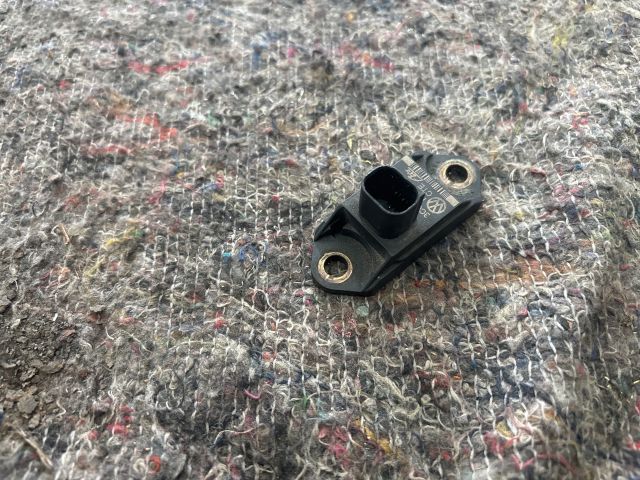 bontott VW SCIROCCO Gyorsulás Jeladó