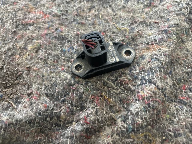 bontott VW SCIROCCO Gyorsulás Jeladó