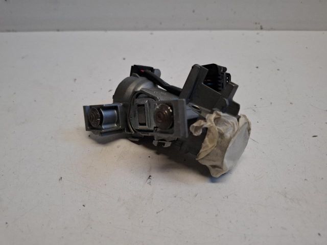 bontott VW SCIROCCO Gyújtáskapcsoló Ház