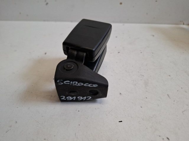 bontott VW SCIROCCO Hátsó középső Biztonsági Öv Csat