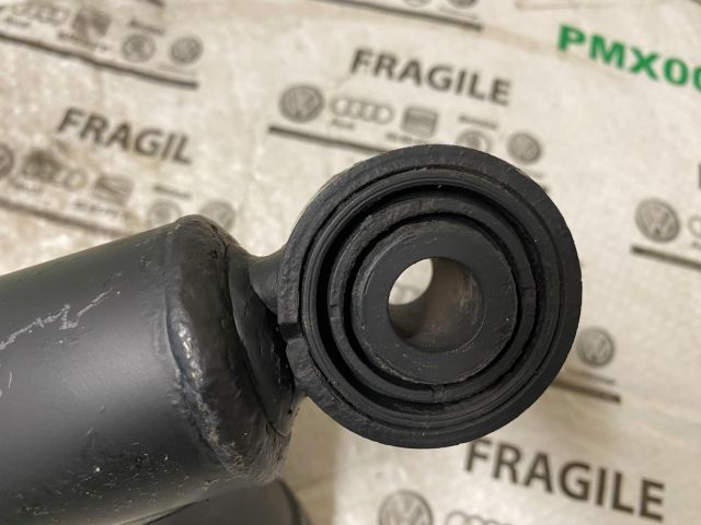 bontott VW SCIROCCO Hátsó Lengéscsillapító (Pozíciófüggetlen)