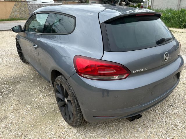 bontott VW SCIROCCO Hátsó Lökhárító (Részeivel)