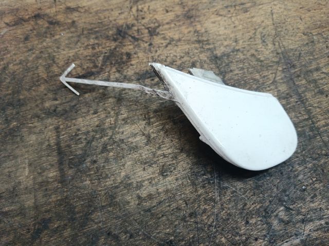 bontott VW SCIROCCO Hátsó Vonószem Burkolat