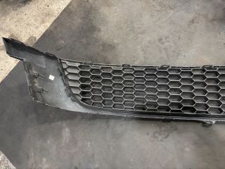 bontott VW SCIROCCO Hűtőrács