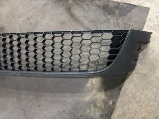 bontott VW SCIROCCO Hűtőrács