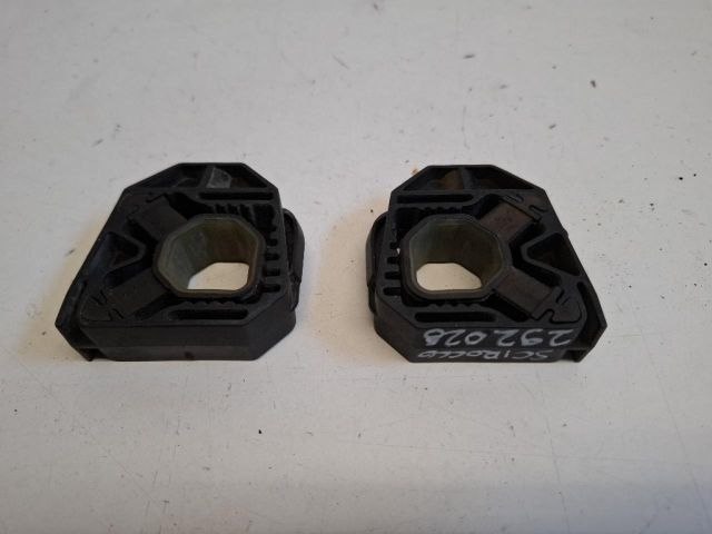 bontott VW SCIROCCO Intercooler Tartó