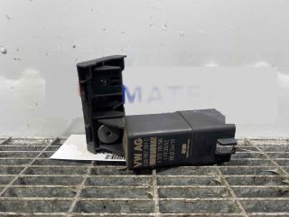 bontott VW SCIROCCO Izzító Relé