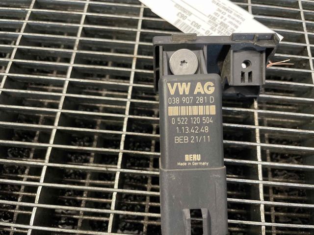 bontott VW SCIROCCO Izzító Relé