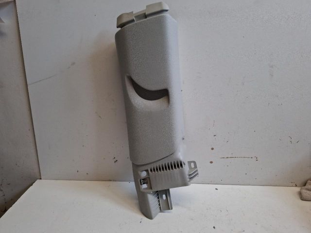 bontott VW SCIROCCO Jobb B Oszlop Burkolat