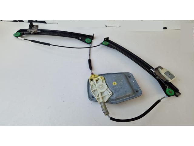 bontott VW SCIROCCO Jobb első Ablakemelő Szerkezet (Elektromos)