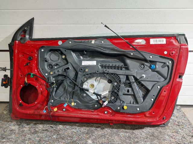 bontott VW SCIROCCO Jobb első Ajtó (Részeivel)