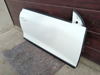 bontott VW SCIROCCO Jobb első Ajtó (Részeivel)