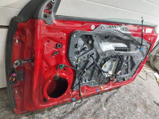 bontott VW SCIROCCO Jobb első Ajtó (Részeivel)