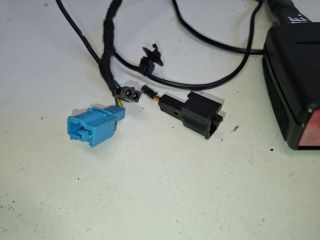 bontott VW SCIROCCO Jobb első Biztonsági Öv Csat