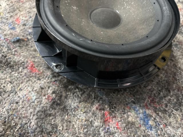 bontott VW SCIROCCO Jobb első Hangszóró