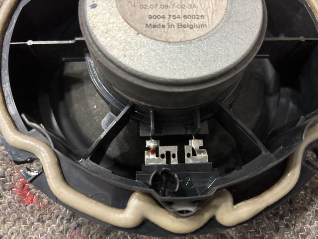 bontott VW SCIROCCO Jobb első Hangszóró