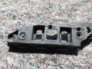 bontott VW SCIROCCO Jobb első Oldal Lökhárító Tartó (Műanyag)