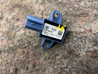 bontott VW SCIROCCO Jobb első Oldal Ütközés Érzékelő