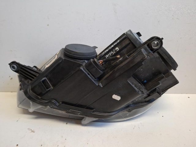 bontott VW SCIROCCO Jobb Fényszóró