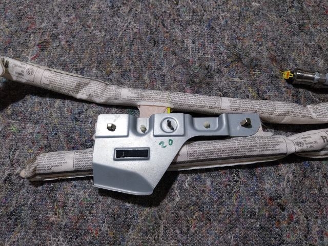 bontott VW SCIROCCO Jobb Függönylégzsák és Oldallégzsák