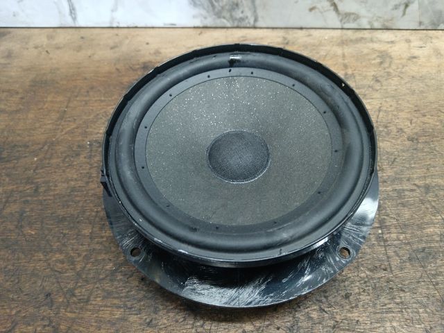 bontott VW SCIROCCO Jobb hátsó Hangszóró