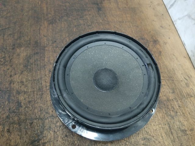 bontott VW SCIROCCO Jobb hátsó Hangszóró