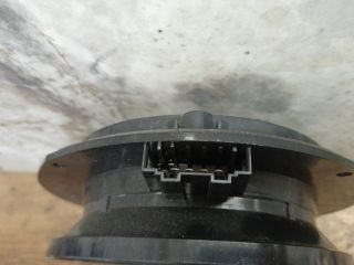 bontott VW SCIROCCO Jobb hátsó Hangszóró