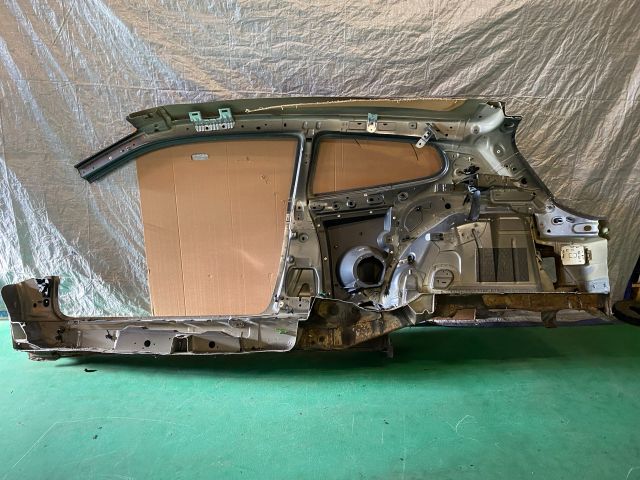 bontott VW SCIROCCO Jobb hátsó Negyed Karosszéria Csomag