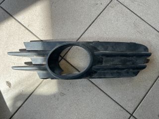 bontott VW SCIROCCO Jobb Ködlámpa Rács