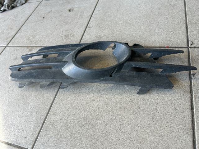 bontott VW SCIROCCO Jobb Ködlámpa Rács