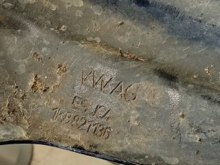 bontott VW SCIROCCO Jobb Sárvédő Oldaltartó