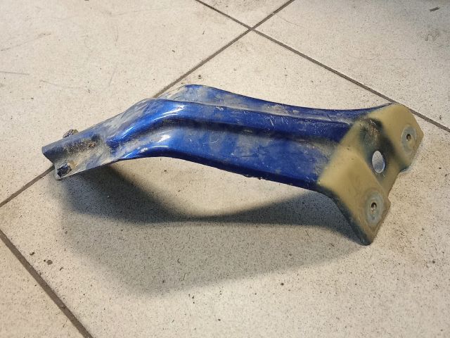 bontott VW SCIROCCO Jobb Sárvédő Oldaltartó