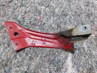 bontott VW SCIROCCO Jobb Sárvédő Oldaltartó