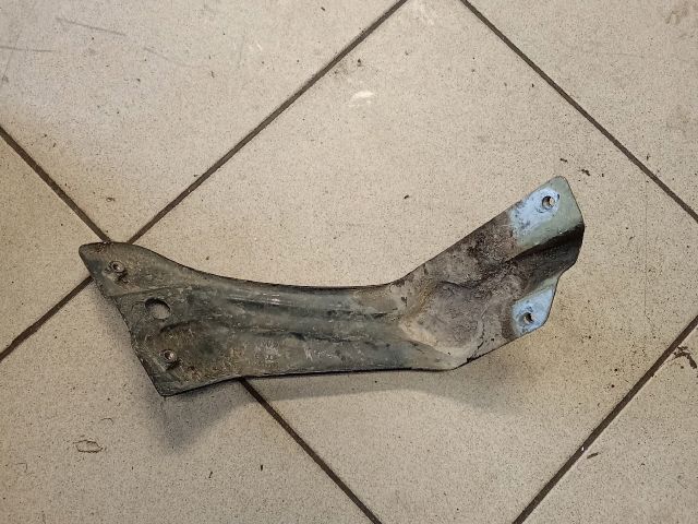 bontott VW SCIROCCO Jobb Sárvédő Oldaltartó