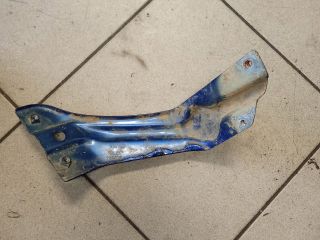 bontott VW SCIROCCO Jobb Sárvédő Oldaltartó