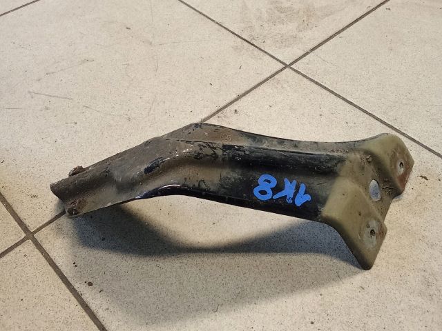 bontott VW SCIROCCO Jobb Sárvédő Oldaltartó