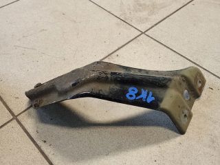 bontott VW SCIROCCO Jobb Sárvédő Oldaltartó