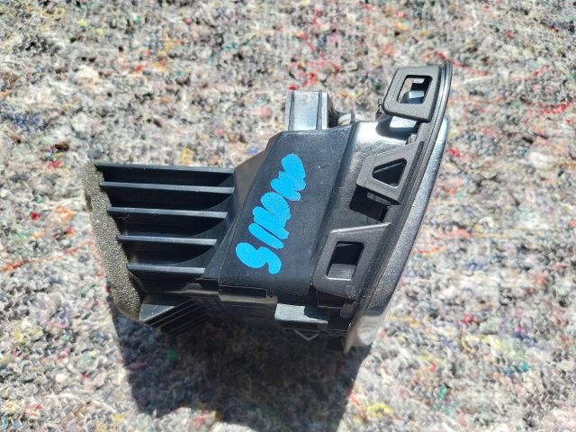 bontott VW SCIROCCO Jobb Szellőző