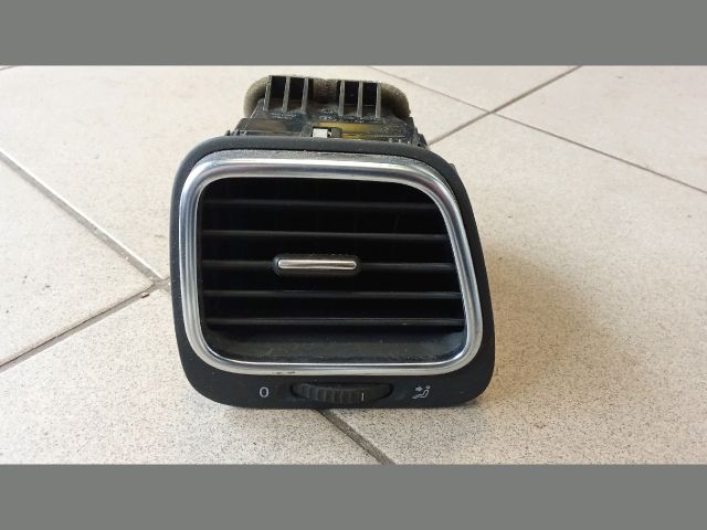 bontott VW SCIROCCO Jobb Szellőző