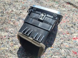 bontott VW SCIROCCO Jobb Szellőző