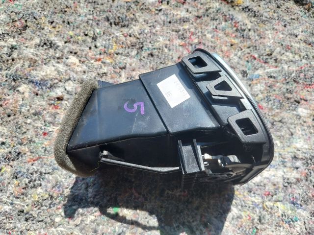 bontott VW SCIROCCO Jobb Szellőző