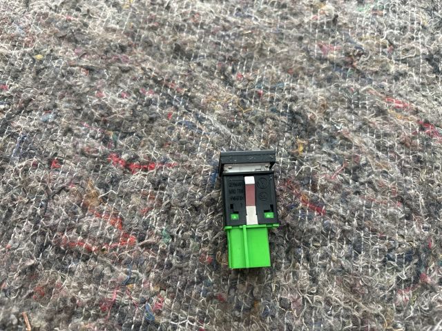 bontott VW SCIROCCO Kapcsoló (Magában)